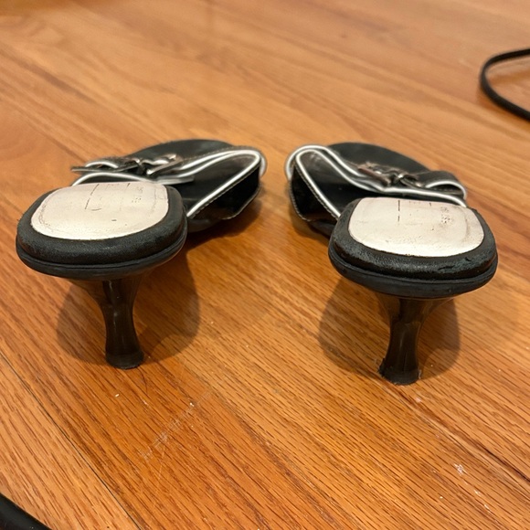 Coach Black Women's kitten heels - Picture 7 of 8